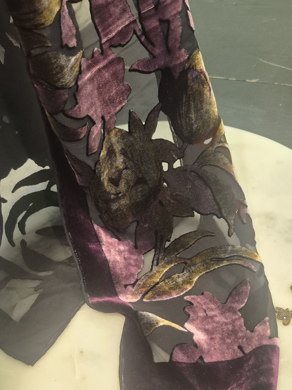 Italian Burnout Handrolled Purple Floral Velvet Scarf 9x54 - Picture 15 of 16